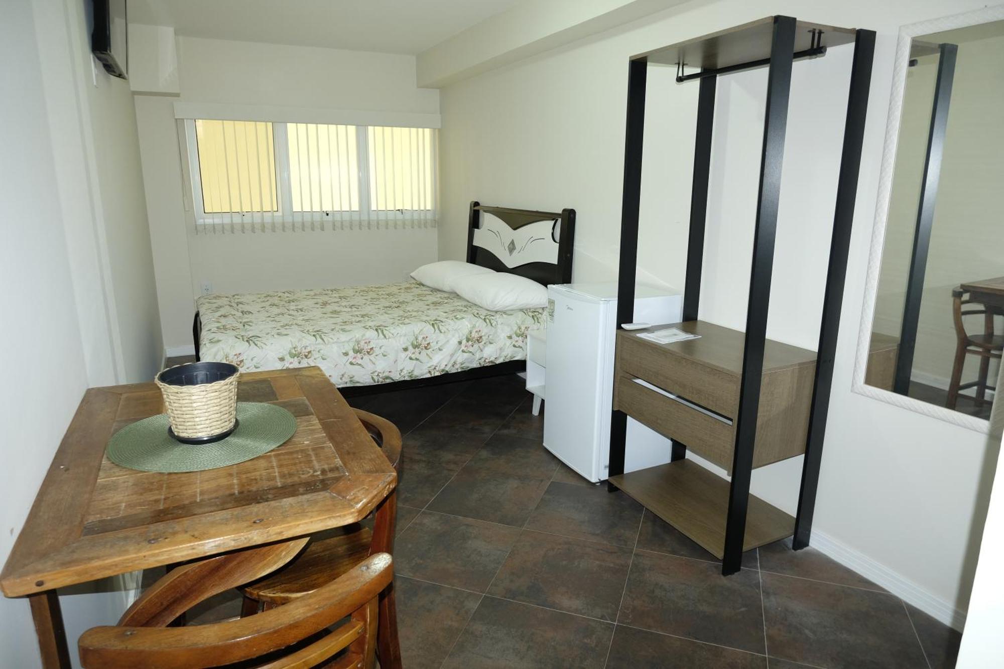 Hostel Toca Da Moreia Бомбиняс Екстериор снимка